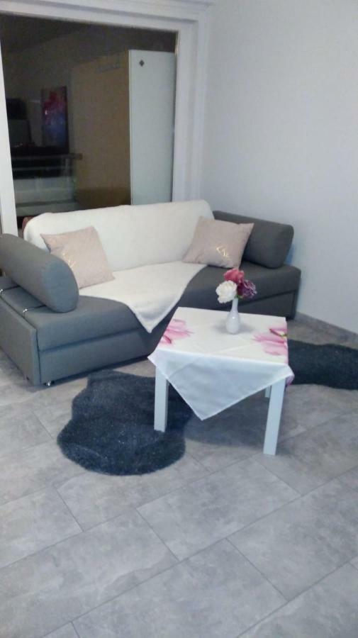 Apartment קורנווסטהיים מראה חיצוני תמונה